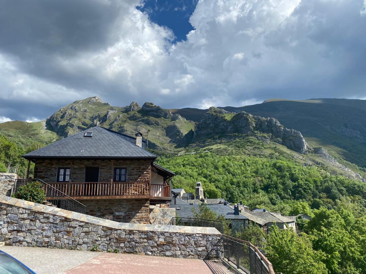 Hotel Valle Del Silencio Сан-Эстебан-де-Вальдуэса Экстерьер фото